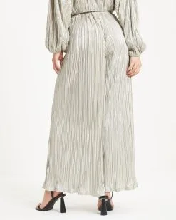 DRES-001 Kiyara Pocketed High Rise Shimmer Plisse Pants - Silver - FINAL SALE -clothes Sales 02 KiyaraPocketedHighRiseShimmerPlissePants Silver 3822 fa17e191 b2eb 4e46 a804 e8a185b3d9f0