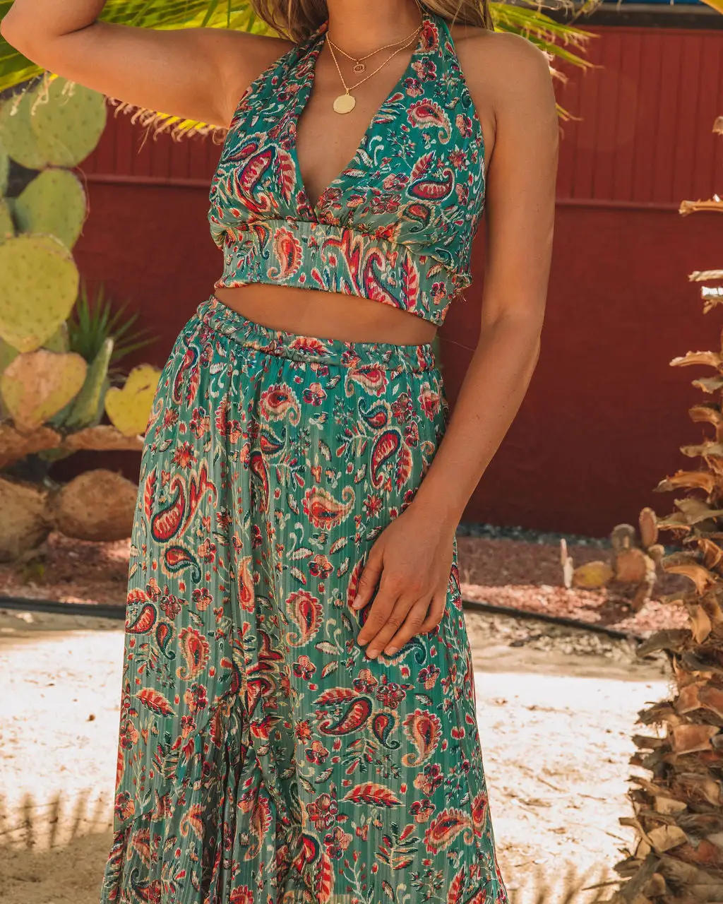 CHRY-001 Salas Paisley High Low Shimmer Maxi Skirt - LAST CHANCE 4 CHRY-001 Salas Paisley High Low Shimmer Maxi Skirt - LAST CHANCE - Image 4