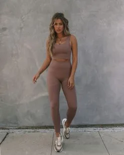 In Motion Legging - Latte - FINAL SALE 16 In Motion Legging - Latte - FINAL SALE -clothes Sales 0L4A6050