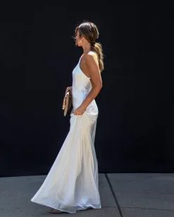 Leave Me Breathless Satin Halter Chain Maxi Dress - White 8 Leave Me Breathless Satin Halter Chain Maxi Dress - White -clothes Sales 5CD06573 65CE 4DFA 8D2F 65C4B949B442