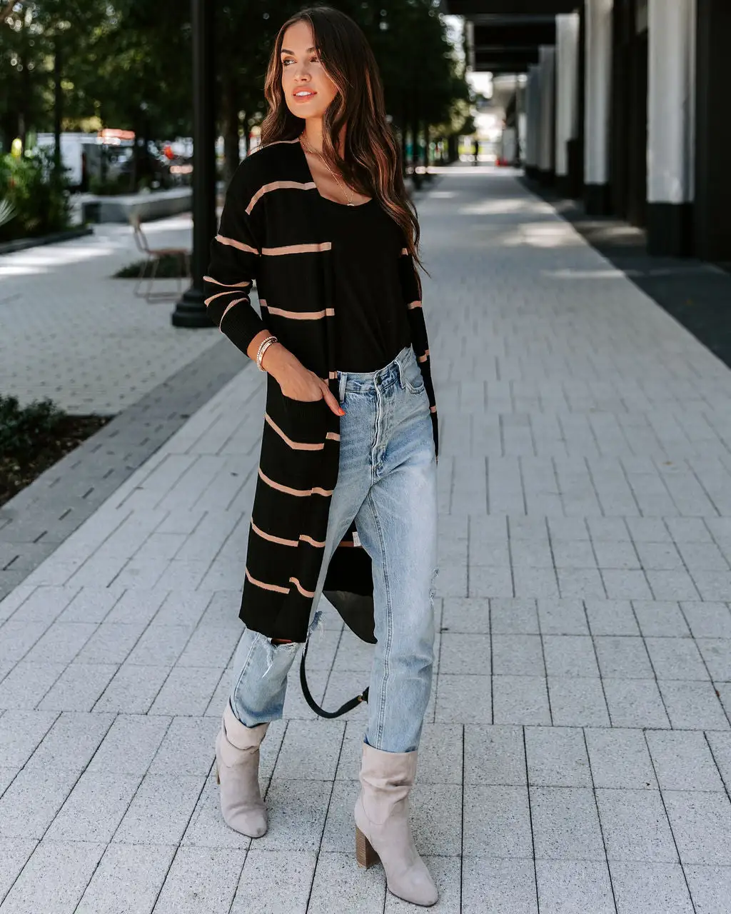 Susan Knit Pocketed Cardigan - FINAL SALE 7 Susan Knit Pocketed Cardigan - FINAL SALE - Image 7