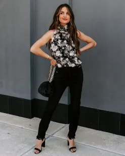 ON T-001 Find A Way Textured Floral Blouse - Black - FINAL SALE -clothes Sales EM4A8992