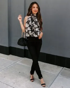 ON T-001 Find A Way Textured Floral Blouse - Black - FINAL SALE -clothes Sales EM4A9017