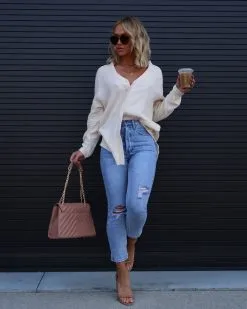 Effortless Moments Textured Button Down Top - Cream - FINAL SALE -clothes Sales Facetune 01 12 2022 19 55 57