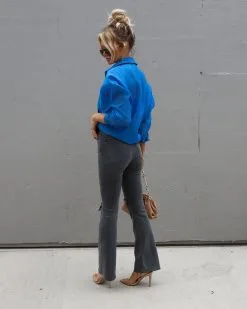 Taylar Plisse Button Down Top + Bralette - Blue - SALE 10 Taylar Plisse Button Down Top + Bralette - Blue - SALE -clothes Sales Facetune 02 03 2023 19 59 57