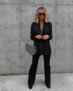 MABL-001 Shelly Satin Pocketed Blazer - Black - FINAL SALE -clothes Sales Facetune 08 12 2022 10 01 04