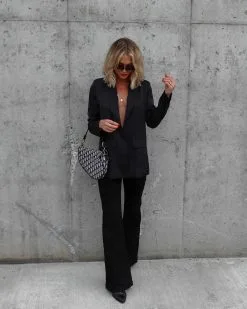 MABL-001 Shelly Satin Pocketed Blazer - Black - FINAL SALE -clothes Sales Facetune 08 12 2022 10 02 07