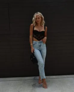 Sweetest Sin Lace Corset Crop Top - Black -clothes Sales Facetune 17 05 2023 16 49 46