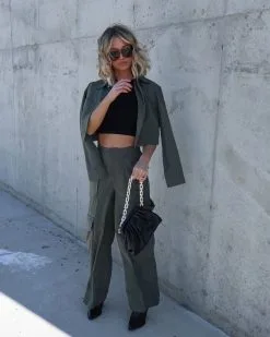 AAA-001 Mission Possible Cargo Wide Leg Pants - Olive - FINAL SALE 11 AAA-001 Mission Possible Cargo Wide Leg Pants - Olive - FINAL SALE -clothes Sales Facetune 22 12 2022 10 06 55