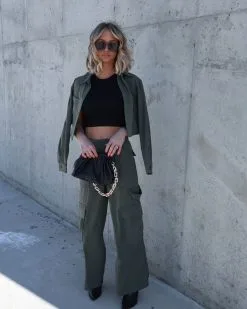 AAA-001 Mission Possible Cargo Wide Leg Pants - Olive - FINAL SALE 8 AAA-001 Mission Possible Cargo Wide Leg Pants - Olive - FINAL SALE -clothes Sales Facetune 22 12 2022 10 09 11
