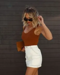 BY T-001 Regina V-Neck Bodysuit - Toffee -clothes Sales Facetune 23 03 2023 18 31 32