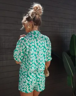 Spring Break Daisy Textured Button Down Top - Green - SALE -clothes Sales Facetune 23 03 2023 20 03 48