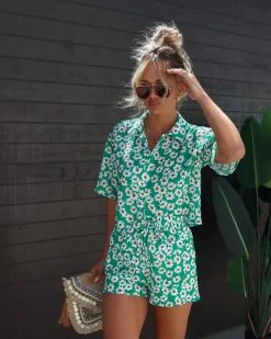 Spring Break Daisy Textured Button Down Top - Green - SALE