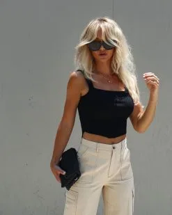 Clarina Ribbed Square Neck Crop Top - Black -clothes Sales Facetune 24 05 2023 20 38 10