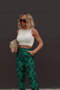 SALT-001 Karol Floral Pocketed Belted Pants - Green - FINAL SALE -clothes Sales Facetune 30 10 2022 21 46 41