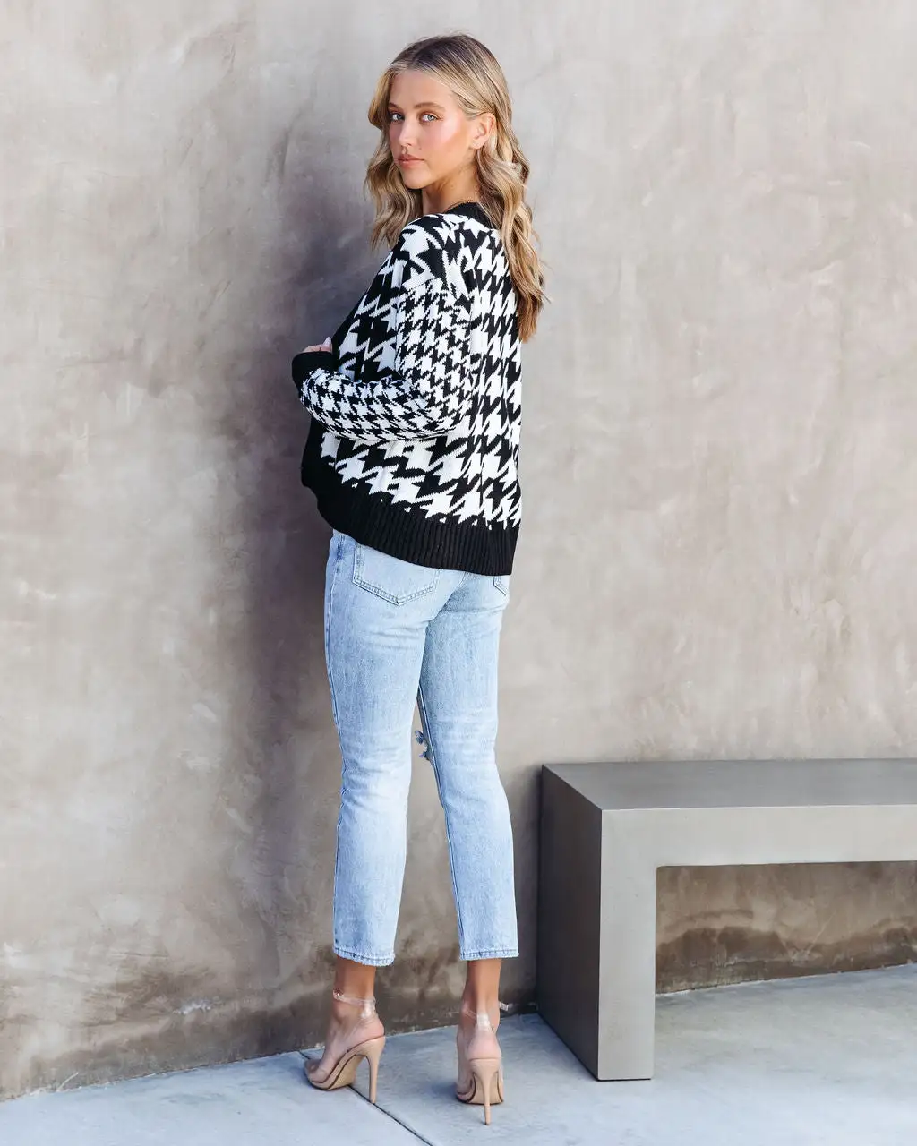 Front Page Headlines Houndstooth Knit Open Front Cardigan - SALE 4 Front Page Headlines Houndstooth Knit Open Front Cardigan - SALE - Image 4