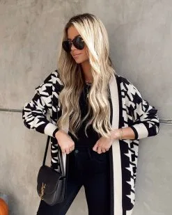 Alexandrine Pocketed Houndstooth Knit Cardigan - FINAL SALE