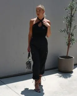 Always So Cute Knot Halter Top - Black -clothes Sales IMG 5023 ee08c77e aa00 423f aacb 76101ad494c1