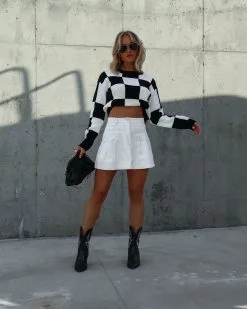 Morris Checkered Pullover Sweater - Black/White Combo - SALE 9 Morris Checkered Pullover Sweater - Black/White Combo - SALE -clothes Sales IMG 5425 c33f5648 6168 45c3 8b76 b93bb36e54ba