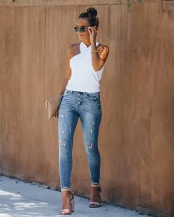 SAGE-001 Cross Paths Knit Tie Tank - White- FINAL SALE -clothes Sales IMG 7577 6e8d80cb f326 4fd0 8ced f4df55f4b885