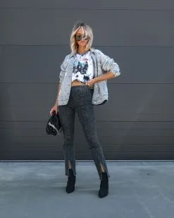 Motley Crue Cotton Cropped Tee - FINAL SALE 16 Motley Crue Cotton Cropped Tee - FINAL SALE -clothes Sales IMG 8055 9b4f7a72 65f7 434f b500 27966cc1a499