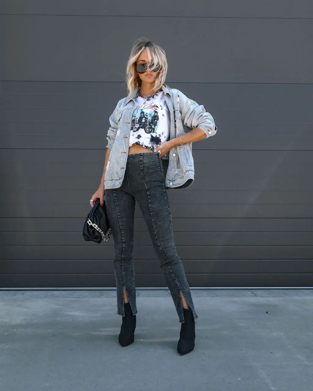 Motley Crue Cotton Cropped Tee - FINAL SALE 8 Motley Crue Cotton Cropped Tee - FINAL SALE - Image 8