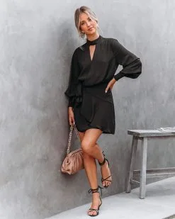 Lindy Drape Keyhole Dress - Black - FINAL SALE -clothes Sales LINDYDRAPEKEYHOLEDRESSBLACK 4
