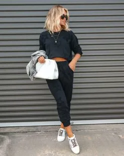 Hidden Stars Textured Pullover - FINAL SALE -clothes Sales PhotoJul19 110046PM 1 e1e90107 6047 4a94 95d4 13e85f063e95