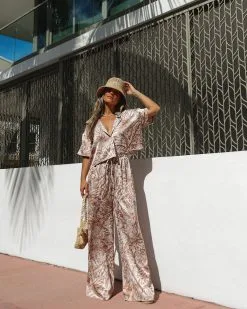 ACOA-001 Take Me To Tulum Satin Button Up Top -clothes Sales VICIXSOD SilkySet 4