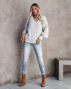 Arwen V-Neck Knit Sweater - Grey - FINAL SALE -clothes Sales arwenvneckknitsweatergrey3