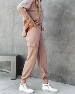 LUMI-001 Glamping Babe Lightweight Knit Cargo Joggers - Mocha - FINAL SALE 15 LUMI-001 Glamping Babe Lightweight Knit Cargo Joggers - Mocha - FINAL SALE -clothes Sales glampingbabelightweightknitsweaterandcargojoggersmocha15