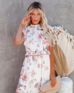 Read My Tulips Smocked Ruffle Maxi Dress - LAST CHANCE 14 Read My Tulips Smocked Ruffle Maxi Dress - LAST CHANCE -clothes Sales readmytulipssmockedrufflemaxidress37