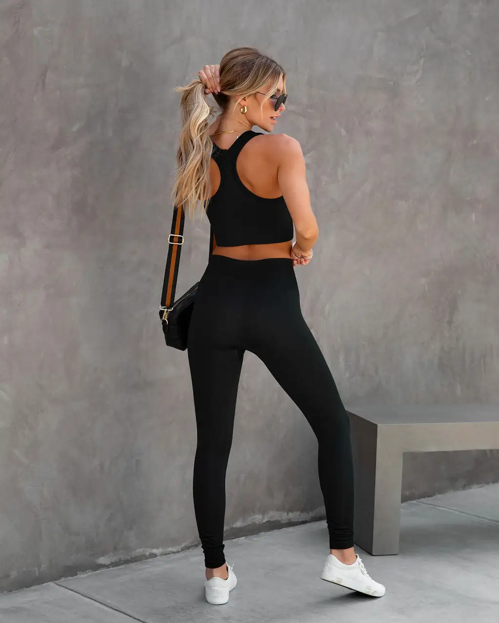 SPAN-001 Spanx - Seamless Sculpt Chevron Ribbed Leggings - FINAL SALE 2 SPAN-001 Spanx - Seamless Sculpt Chevron Ribbed Leggings - FINAL SALE - Image 2