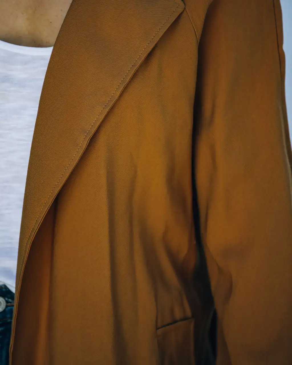 Hamden Pocketed Trench Coat - Camel - FINAL SALE 4 Hamden Pocketed Trench Coat - Camel - FINAL SALE - Image 4