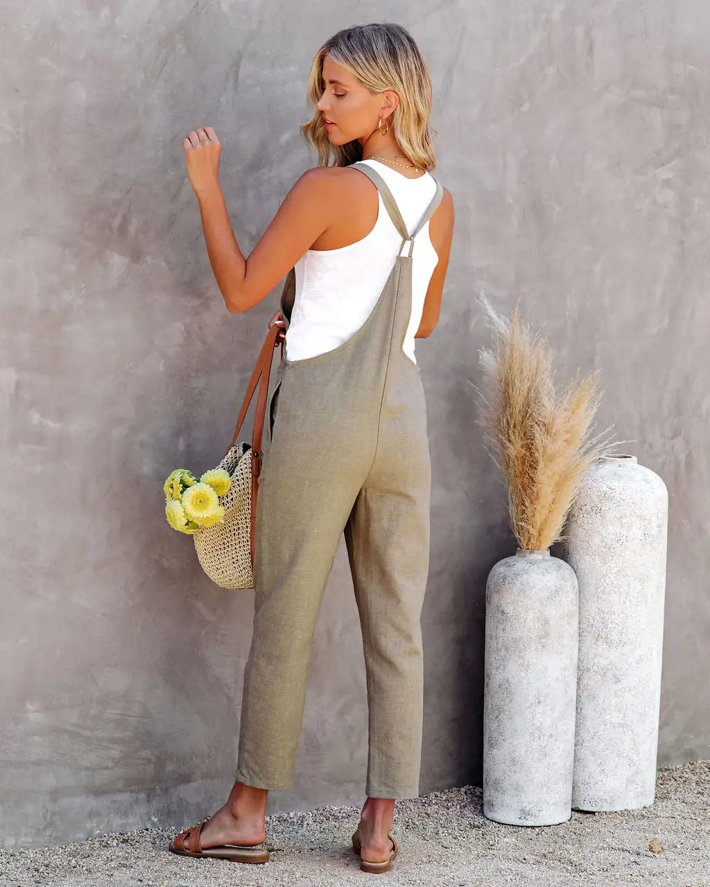 Kiko Pocketed Linen Blend Jumpsuit - Olive - FINAL SALE 10 Kiko Pocketed Linen Blend Jumpsuit - Olive - FINAL SALE - Image 10