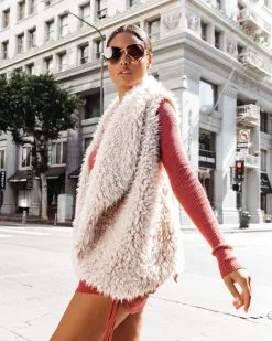 Salt Lake City Pocketed Teddy Vest - Cream - FINAL SALE 12 Salt Lake City Pocketed Teddy Vest - Cream - FINAL SALE -clothes Sales Saltlakecitypocketedteddyvestcream130