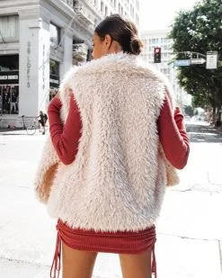 Salt Lake City Pocketed Teddy Vest - Cream - FINAL SALE 10 Salt Lake City Pocketed Teddy Vest - Cream - FINAL SALE -clothes Sales Saltlakecitypocketedteddyvestcream213