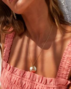 Stay Centered Charm Necklace - Gold -clothes Sales Watchmeworksmockedmididdresscoral518