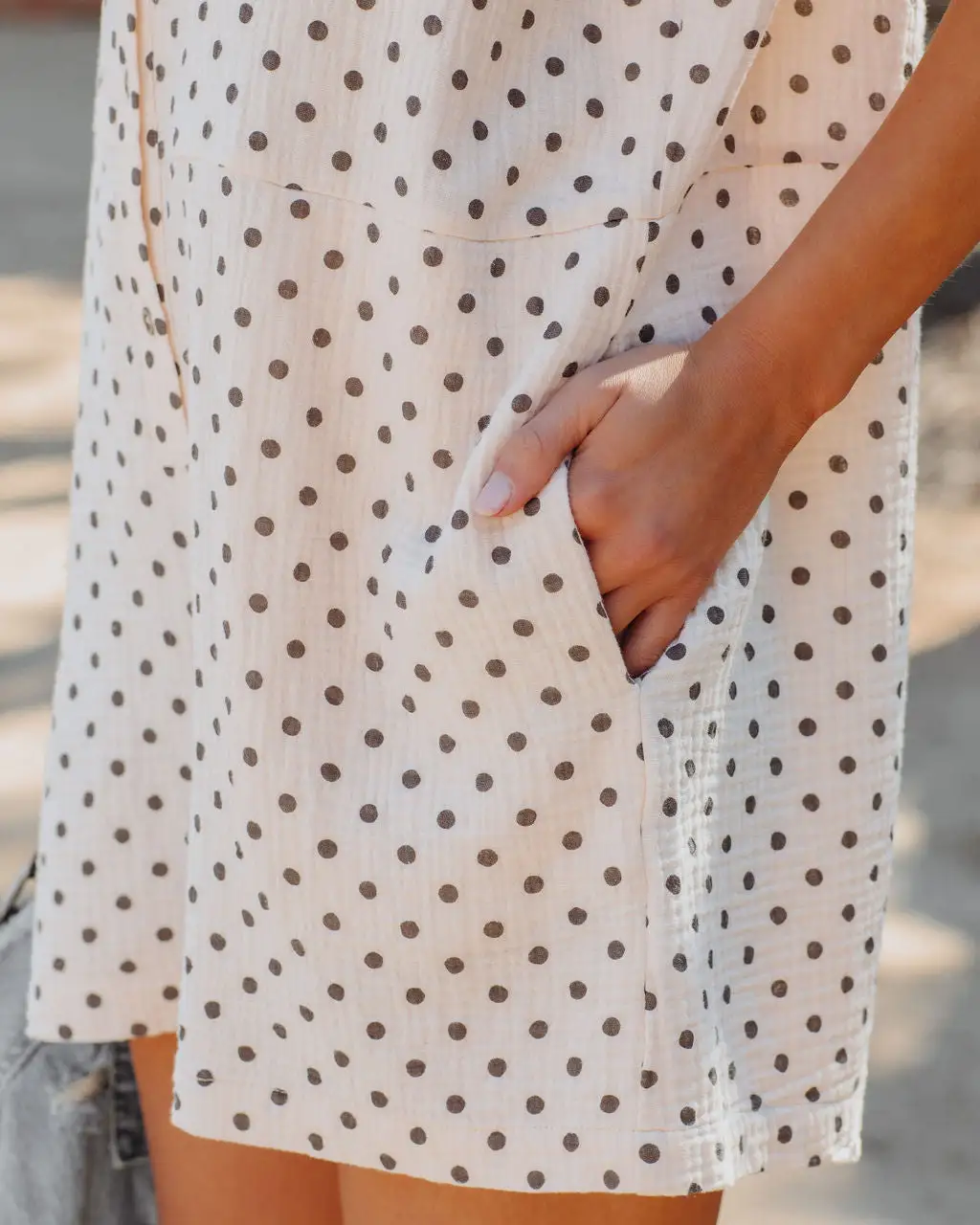 Eviana Cotton Pocketed Polka Dot Romper - Cream - FINAL SALE 4 Eviana Cotton Pocketed Polka Dot Romper - Cream - FINAL SALE - Image 4