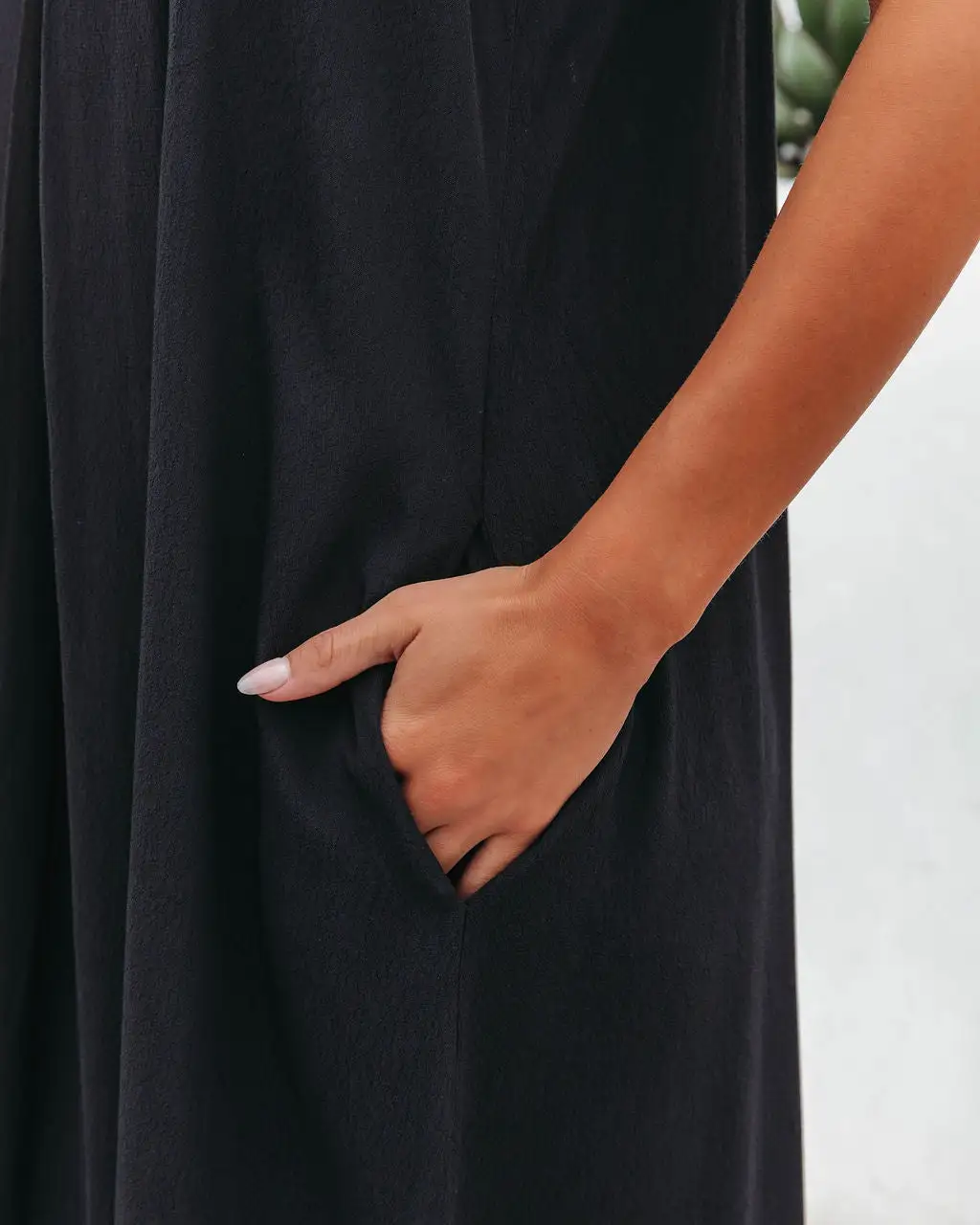 Liberada Pocketed Jumpsuit - Black - FINAL SALE 4 Liberada Pocketed Jumpsuit - Black - FINAL SALE - Image 4