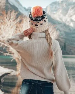 Snow Far Snow Good Pom Beanie - Pink - LAST CHANCE 8 Snow Far Snow Good Pom Beanie - Pink - LAST CHANCE -clothes Sales snowfarsnowgoodpombeaniepink4